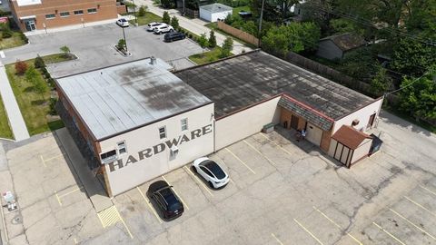 426 S Milwaukee Avenue Libertyville IL 60048