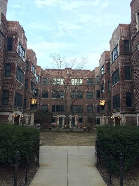 Photo of 5551 S Kimbark Avenue #18, Chicago, IL 60637 (MLS # 12743897)