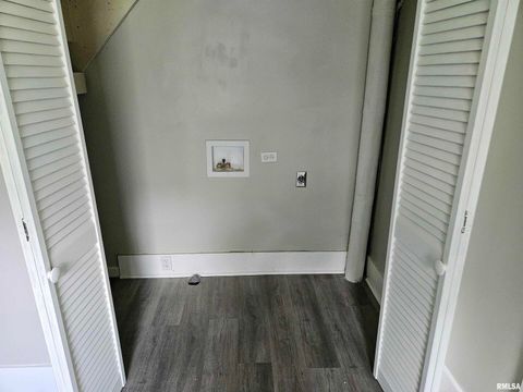 Tiny photo for 1206 N 14TH Street, Murphysboro, IL 62966 (MLS # EB458708)