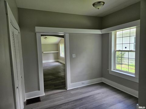 Tiny photo for 1206 N 14TH Street, Murphysboro, IL 62966 (MLS # EB458708)