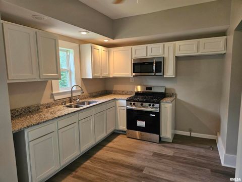 Tiny photo for 1206 N 14TH Street, Murphysboro, IL 62966 (MLS # EB458708)