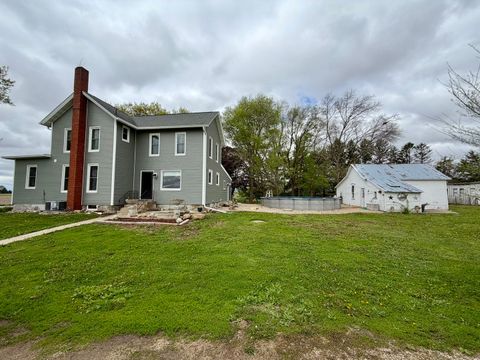 Tiny photo for 17767 2400 N Avenue, Walnut, IL 61376 (MLS # 12633982)