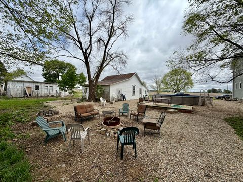 Tiny photo for 17767 2400 N Avenue, Walnut, IL 61376 (MLS # 12633982)