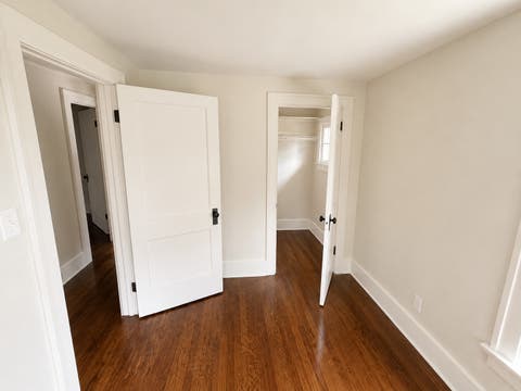 Tiny photo for 945 S Chambers Street, Galesburg, IL 61401 (MLS # 12725901)