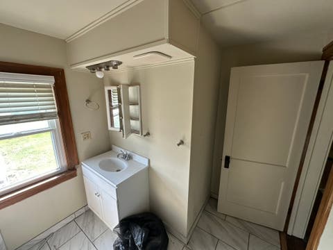 Tiny photo for 945 S Chambers Street, Galesburg, IL 61401 (MLS # 12725901)