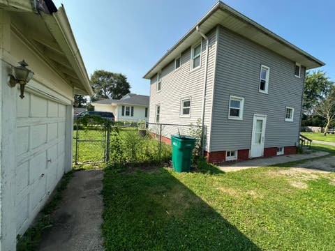 Tiny photo for 945 S Chambers Street, Galesburg, IL 61401 (MLS # 12725901)