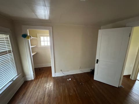 Tiny photo for 945 S Chambers Street, Galesburg, IL 61401 (MLS # 12725901)