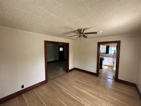 Tiny photo for 945 S Chambers Street, Galesburg, IL 61401 (MLS # 12725901)