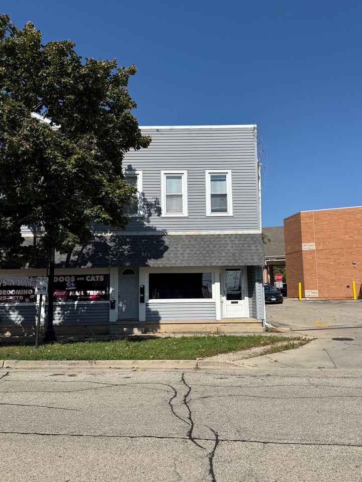 Photo 1 of 4 — 3940 Main Street, McHenry, IL 60050
