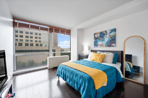 Tiny photo for 330 W Diversey Parkway #706, Chicago, IL 60657 (MLS # 12776940)