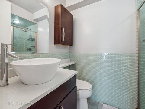 Tiny photo for 330 W Diversey Parkway #706, Chicago, IL 60657 (MLS # 12776940)