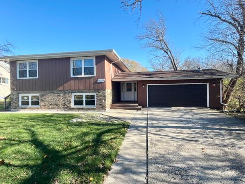 A home in Oak Forest