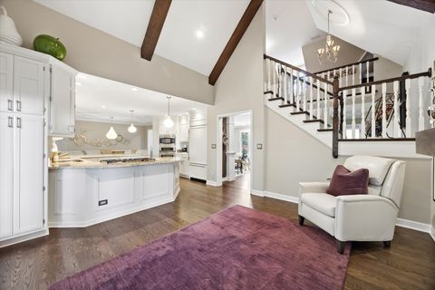 Tiny photo for 9 Tartan Road, Burr Ridge, IL 60527 (MLS # 12692534)