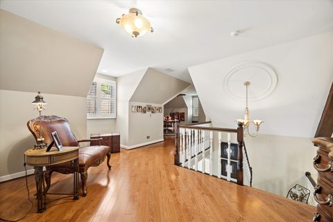 Tiny photo for 9 Tartan Road, Burr Ridge, IL 60527 (MLS # 12692534)
