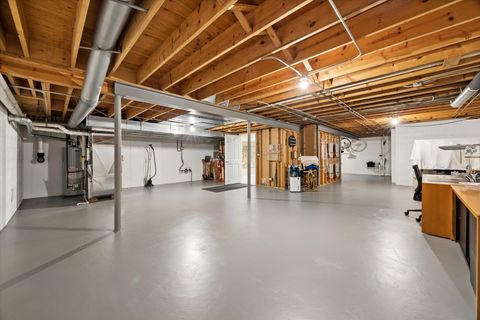 Tiny photo for 9 Tartan Road, Burr Ridge, IL 60527 (MLS # 12692534)