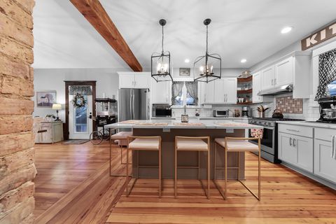 Tiny photo for 524 E Chapin Street, Morris, IL 60450 (MLS # 12519017)