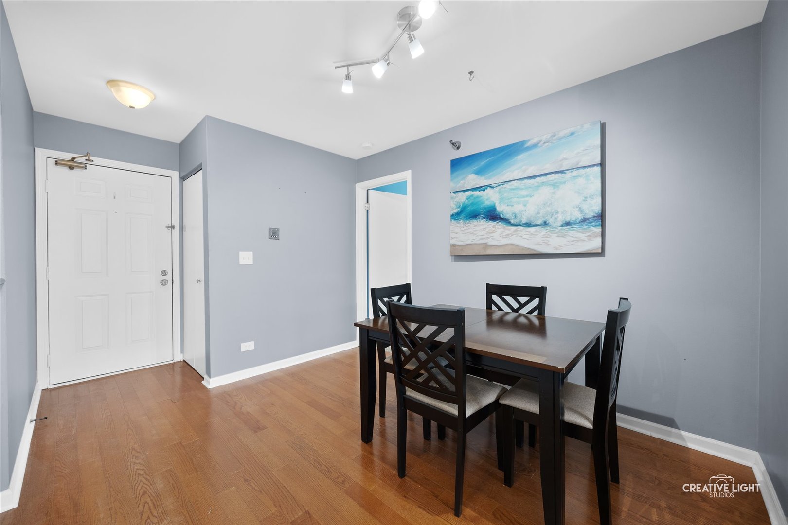 120 Glengarry Drive 212