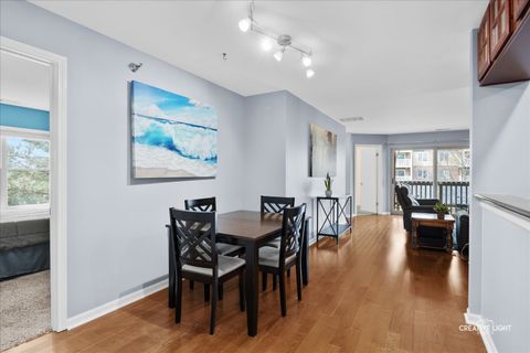 Tiny photo for 120 Glengarry Drive #212, Bloomingdale, IL 60108 (MLS # 12613968)