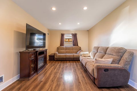 Tiny photo for 7743 W Ardmore Avenue, Chicago, IL 60631 (MLS # 12793286)