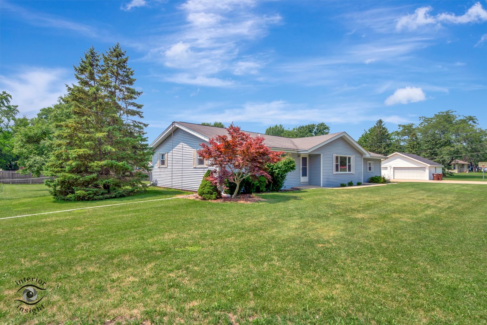 931 S Prairie Road