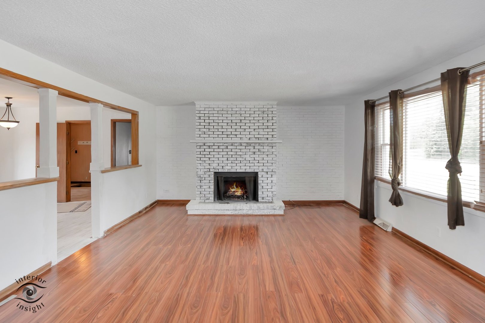 931 S Prairie Road