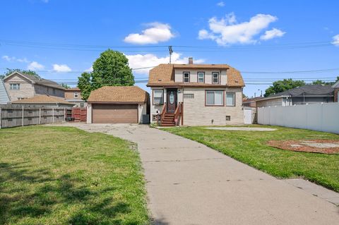 Tiny photo for 11319 S Green Bay Avenue, Chicago, IL 60617 (MLS # 12459556)