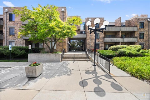 Tiny photo for 1912 PRAIRIE Square #120A, Schaumburg, IL 60173 (MLS # 12740167)
