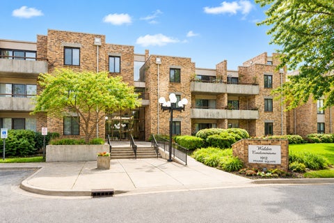 Photo of 1912 PRAIRIE Square #120A, Schaumburg, IL 60173 (MLS # 12740167)