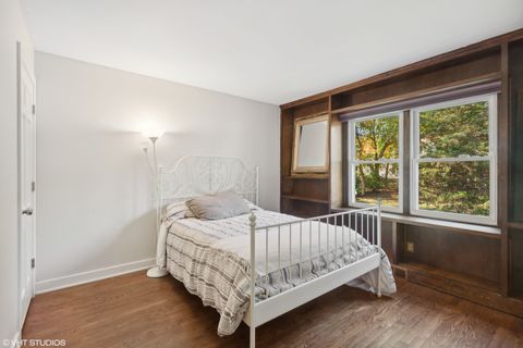 Tiny photo for 1525 CHICKASAW Drive, Naperville, IL 60563 (MLS # 12418243)