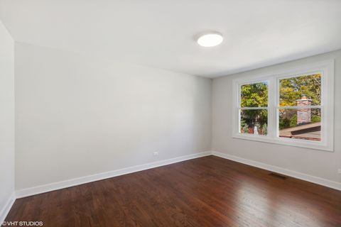 Tiny photo for 1525 CHICKASAW Drive, Naperville, IL 60563 (MLS # 12418243)