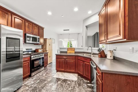 Tiny photo for 908 Elizabeth Drive, Streamwood, IL 60107 (MLS # 12630104)