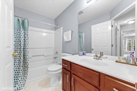 Tiny photo for 908 Elizabeth Drive, Streamwood, IL 60107 (MLS # 12630104)