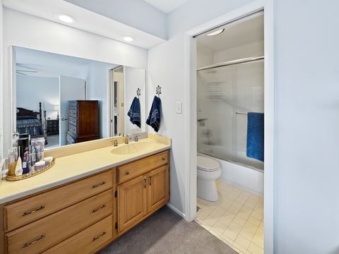 Tiny photo for 1028 Cumberland Court, Vernon Hills, IL 60061 (MLS # 12480622)