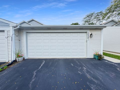 Tiny photo for 1028 Cumberland Court, Vernon Hills, IL 60061 (MLS # 12480622)