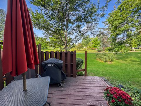 Tiny photo for 1028 Cumberland Court, Vernon Hills, IL 60061 (MLS # 12480622)