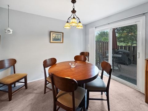 Tiny photo for 1028 Cumberland Court, Vernon Hills, IL 60061 (MLS # 12480622)