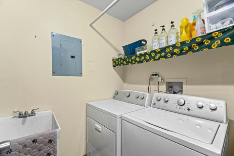 Tiny photo for 237 N Walnut Street #L, Bensenville, IL 60106 (MLS # 12775341)