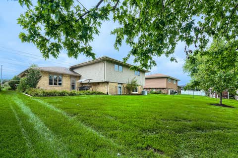 Tiny photo for 16931 82nd Avenue, Tinley Park, IL 60477 (MLS # 12734516)