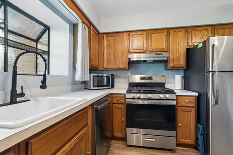 Tiny photo for 3727 214th Place #1B, Matteson, IL 60443 (MLS # 12717360)