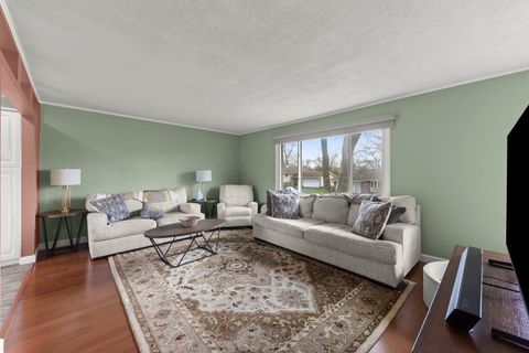 Tiny photo for 2508 Stonewall Avenue, Woodridge, IL 60517 (MLS # 12610986)