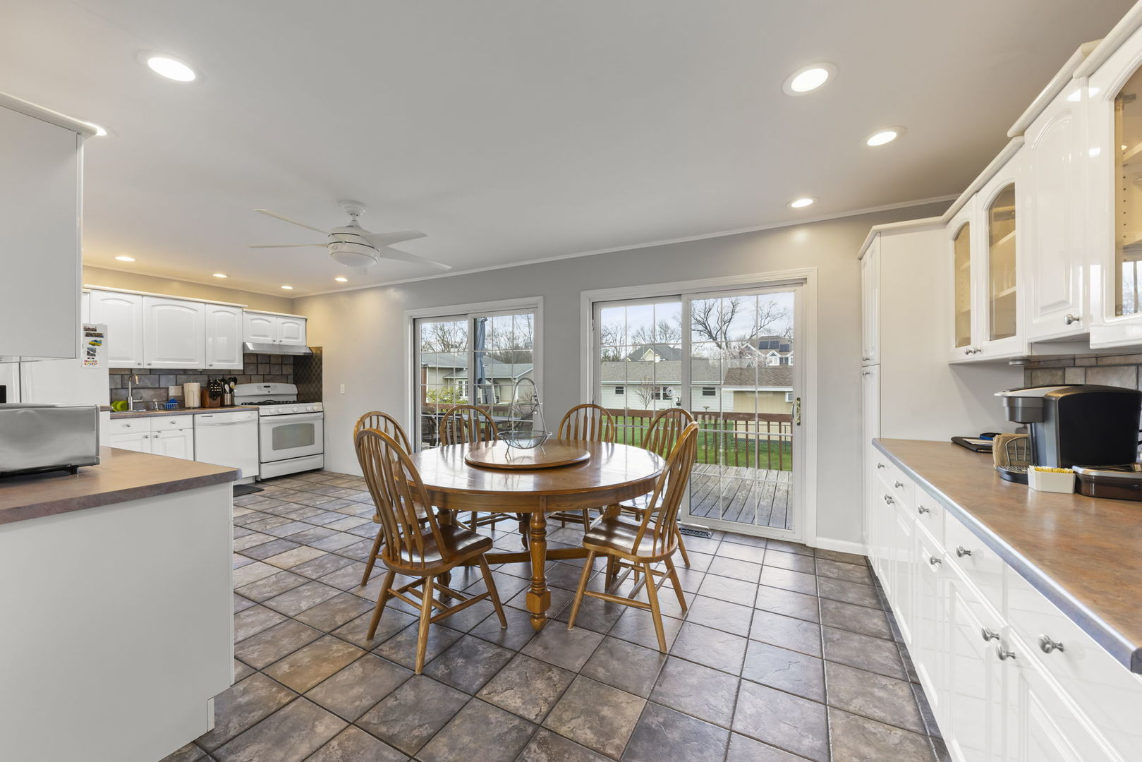 2508 Stonewall Avenue