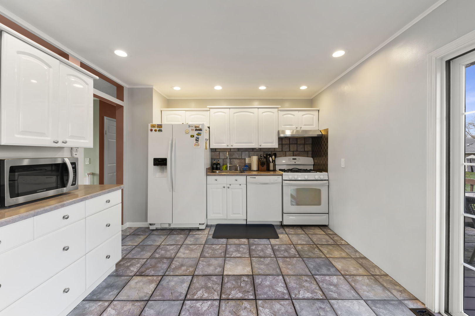 2508 Stonewall Avenue