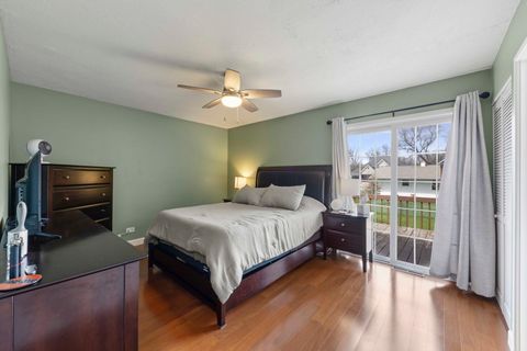 Tiny photo for 2508 Stonewall Avenue, Woodridge, IL 60517 (MLS # 12610986)