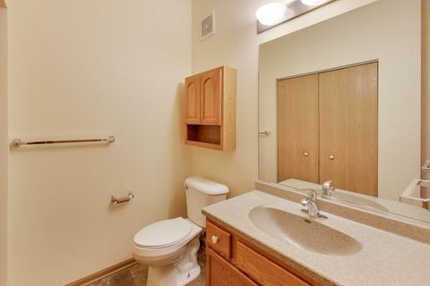 Tiny photo for 605 Barrington Avenue #140, East Dundee, IL 60118 (MLS # 12527113)