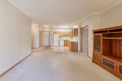 Tiny photo for 605 Barrington Avenue #140, East Dundee, IL 60118 (MLS # 12527113)