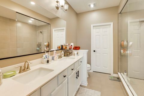 Tiny photo for 301 Didier Court, Buffalo Grove, IL 60089 (MLS # 12597804)