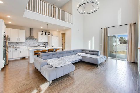 Tiny photo for 301 Didier Court, Buffalo Grove, IL 60089 (MLS # 12597804)