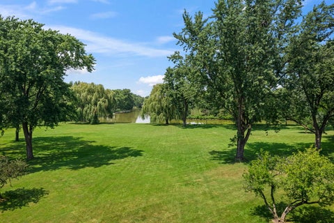 Tiny photo for 2700 E Bel Aire Drive #203, Arlington Heights, IL 60004 (MLS # 12707099)