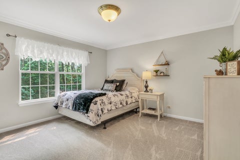Tiny photo for 744 Strawberry Fields FLDS, Gurnee, IL 60031 (MLS # 12708954)