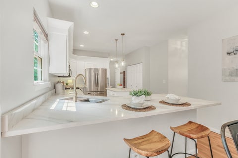 Tiny photo for 744 Strawberry Fields FLDS, Gurnee, IL 60031 (MLS # 12708954)